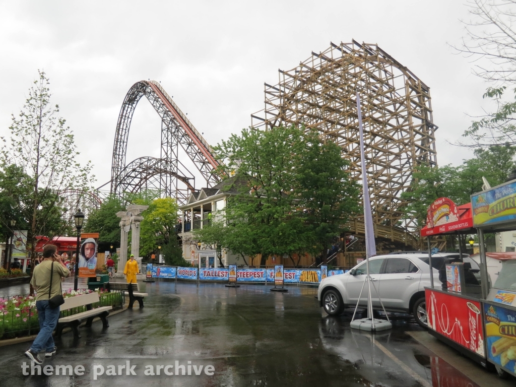 Goliath at Six Flags Great America