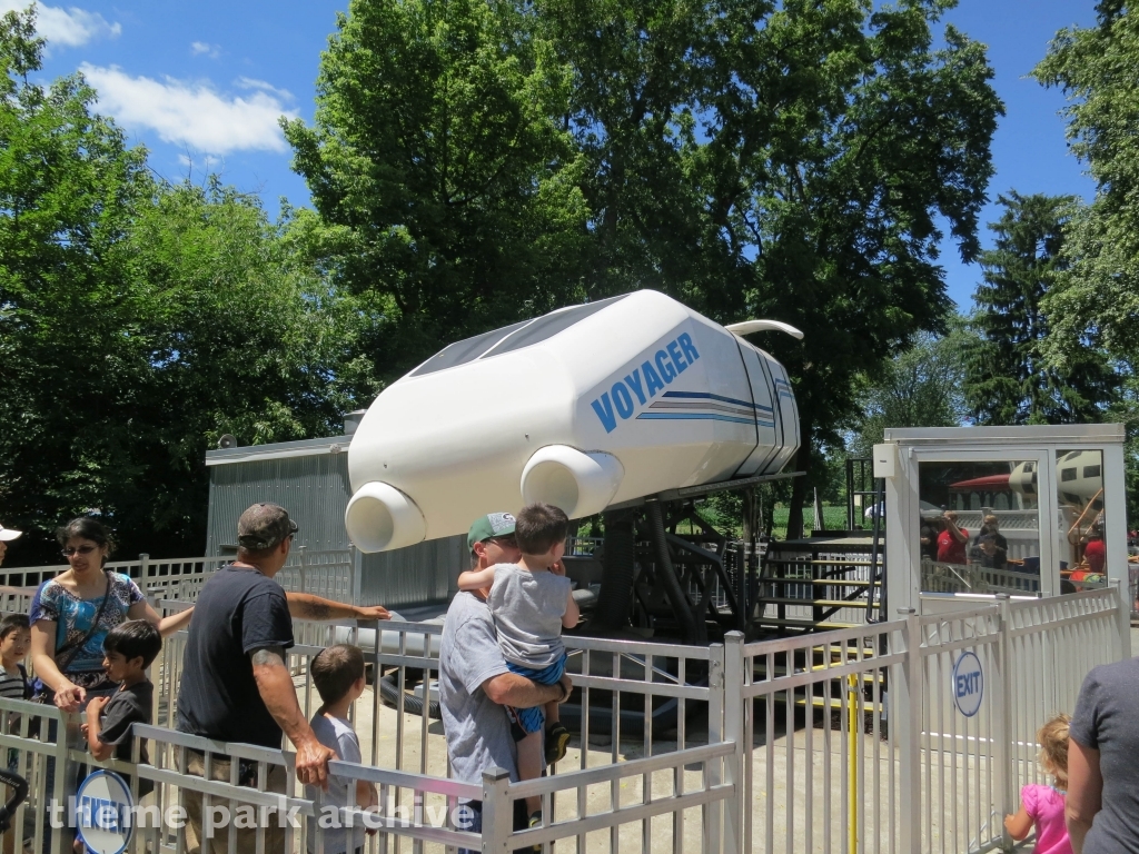 Voyager at Dutch Wonderland