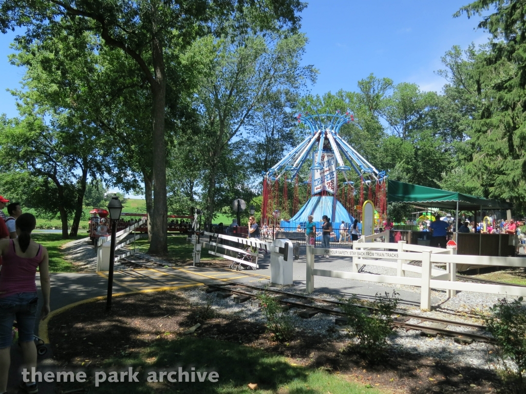 Flying Trapeze at Dutch Wonderland
