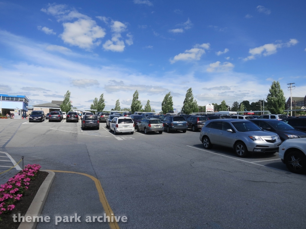 Parking at Dutch Wonderland