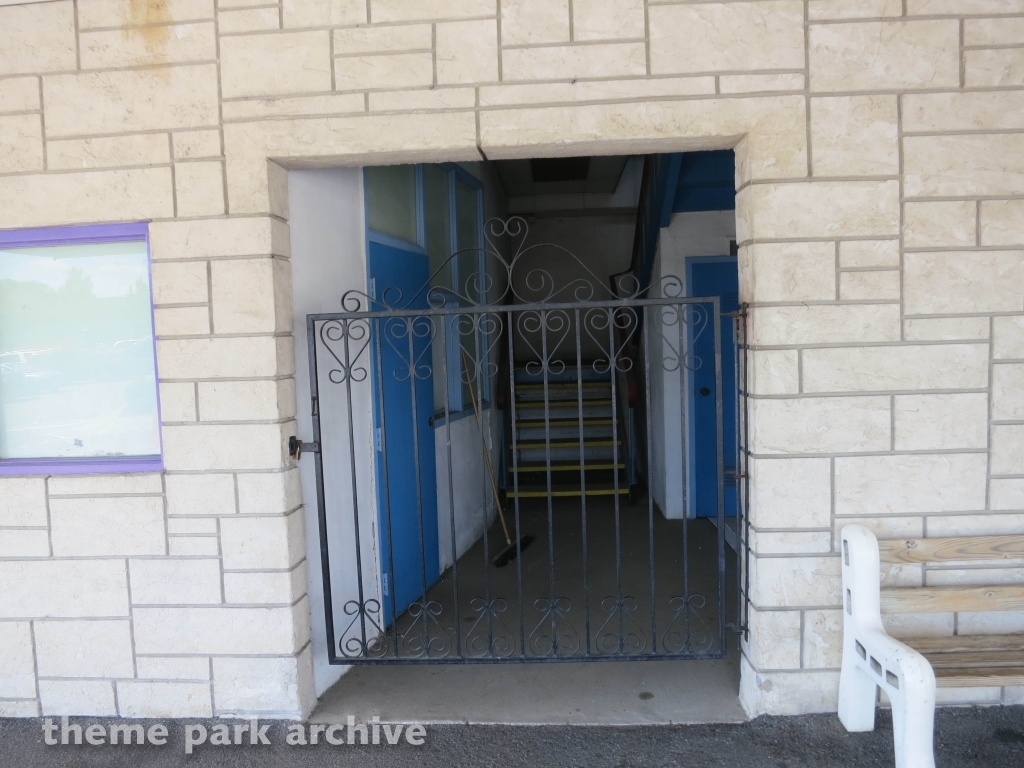 Parking at Dutch Wonderland