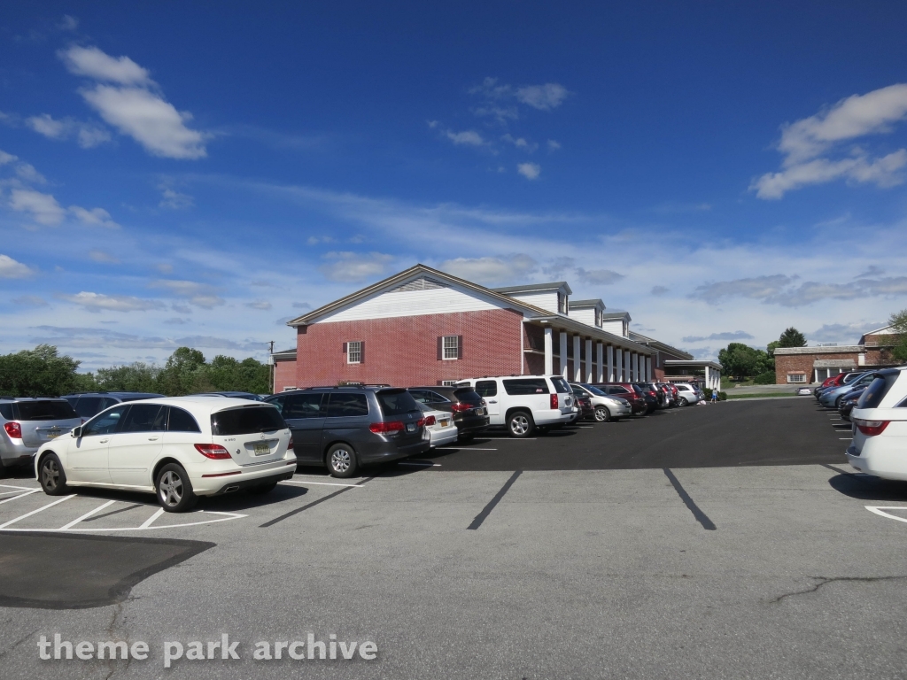Support Center at Dutch Wonderland