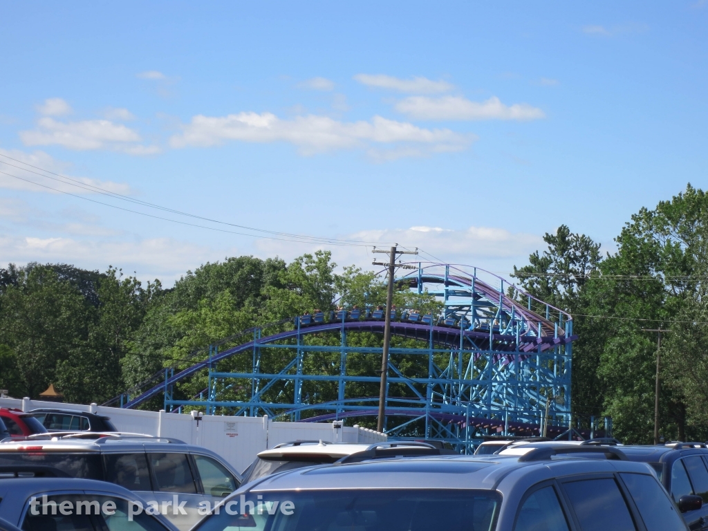 Kingdom Coaster at Dutch Wonderland