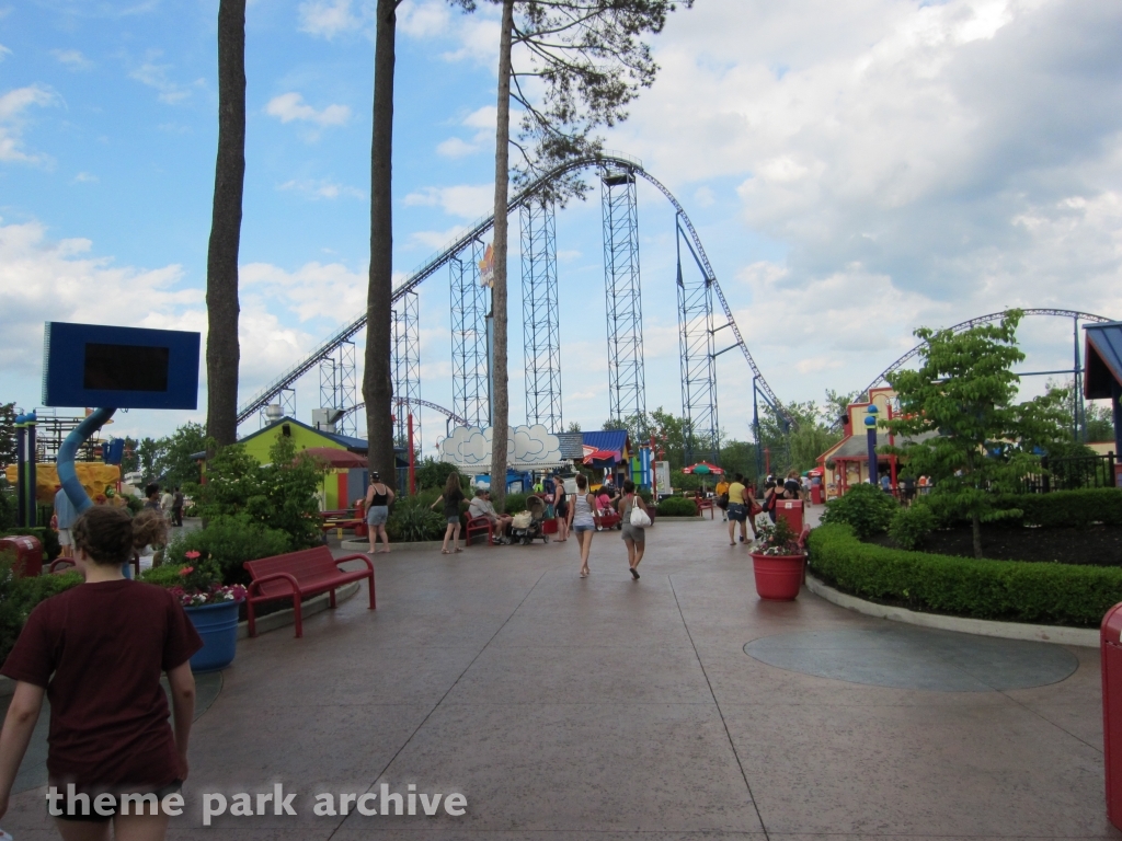 Superman The Ride at Six Flags New England