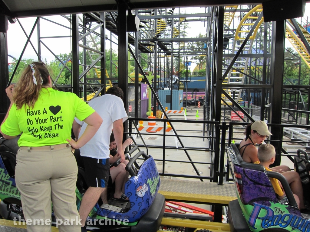 Gotham City Gauntlet Escape from Arkham Asylum at Six Flags New England