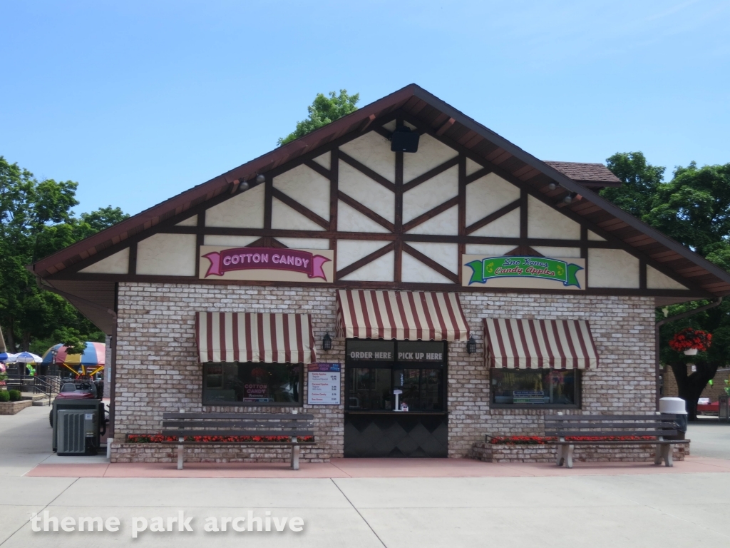 Corner Bistro at DelGrosso's Amusement Park