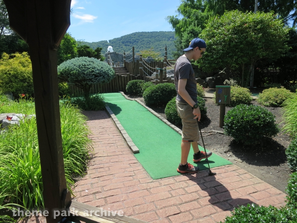 Championship Miniature Golf at DelGrosso's Amusement Park