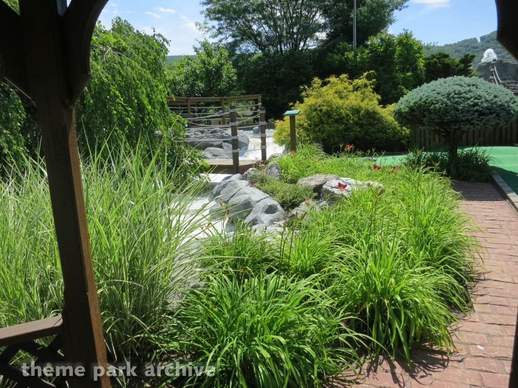 Championship Miniature Golf at DelGrosso's Amusement Park