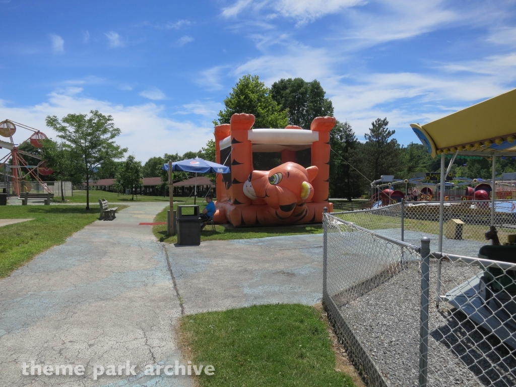 Tiger Bounce at Lakemont Park