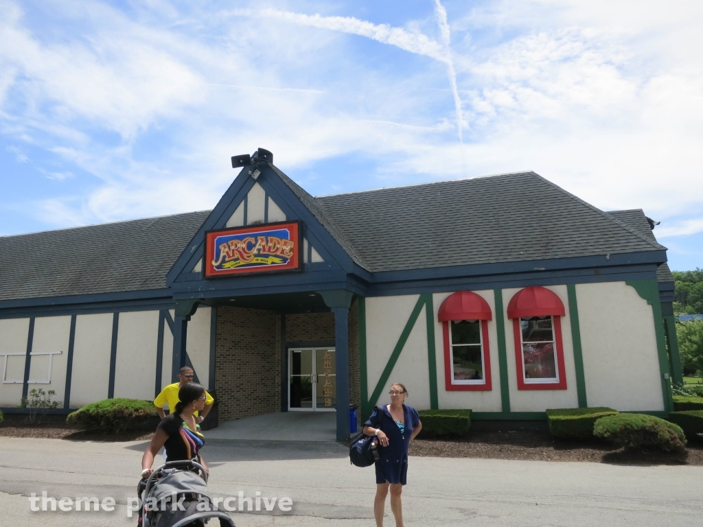 Arcade at Lakemont Park
