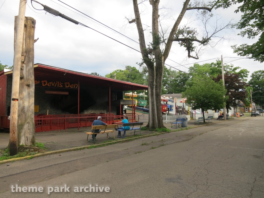 Devil’s Den at Conneaut Lake Park