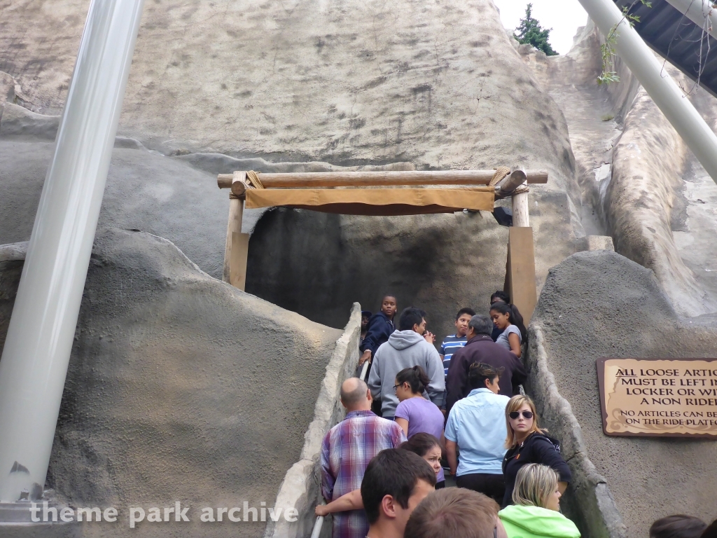 Wonder Mountain's Guardian at Canada's Wonderland