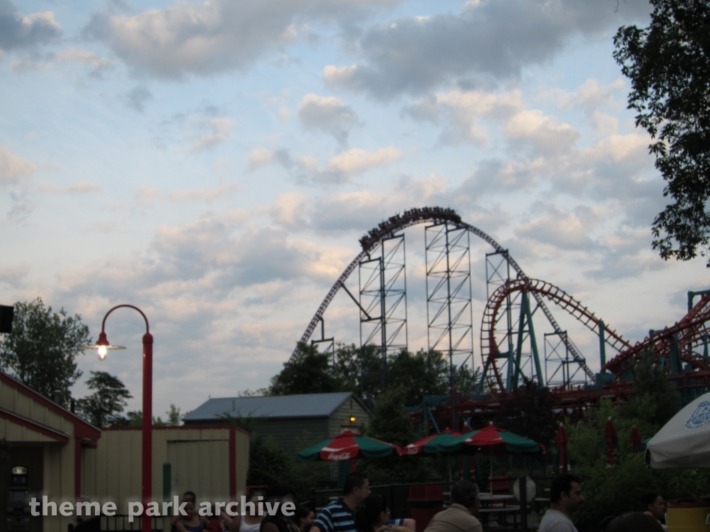 Superman The Ride at Six Flags New England