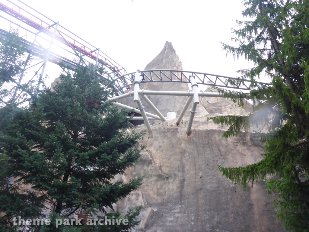 Wonder Mountain's Guardian at Canada's Wonderland