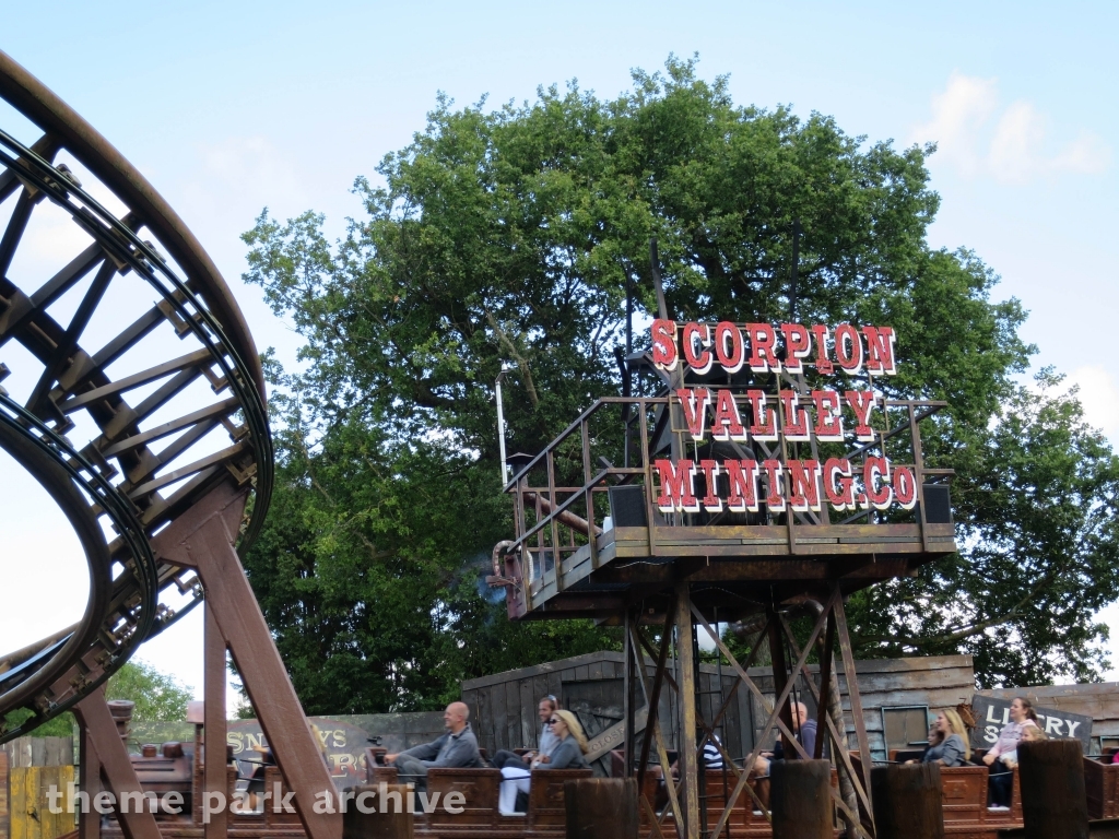 Scorpion Express at Chessington World of Adventures Resort