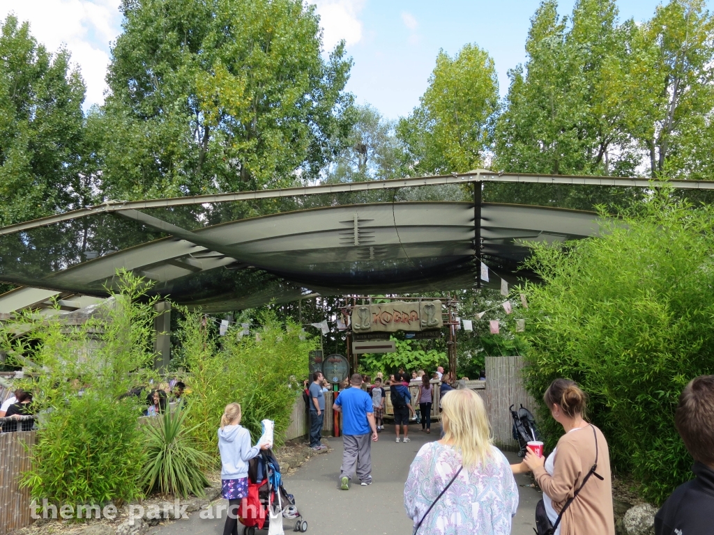 Kobra at Chessington World of Adventures Resort