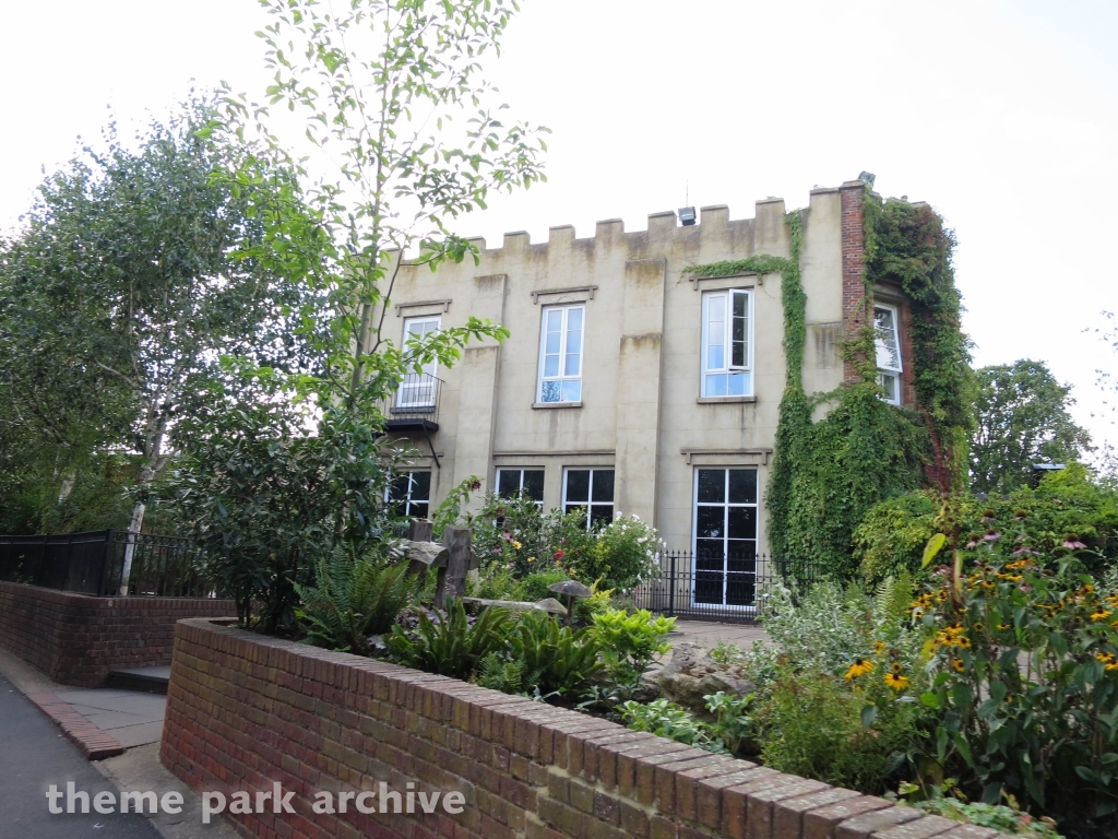 Hocus Pocus Hall at Chessington World of Adventures Resort