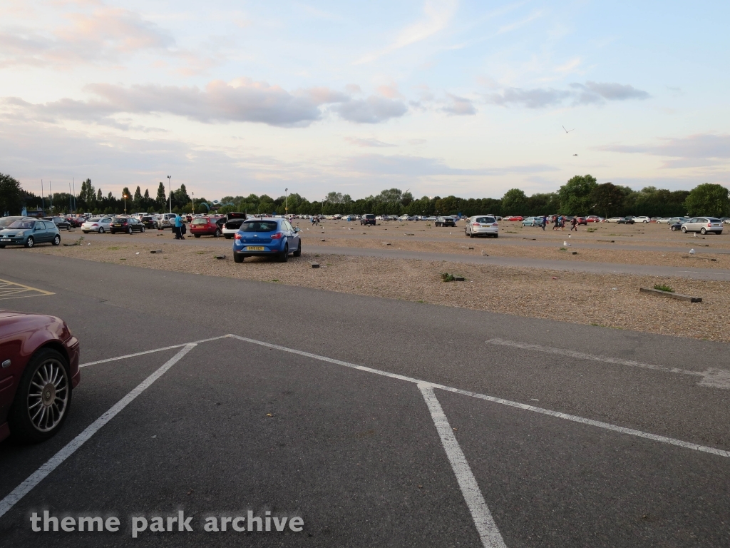 Parking at Thorpe Park