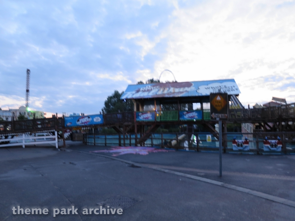 Tidal Wave at Thorpe Park