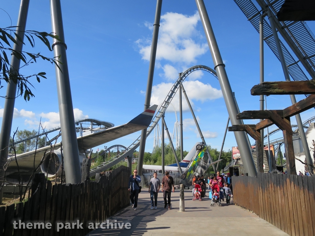The Swarm at Thorpe Park