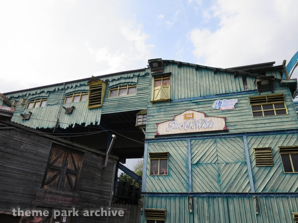 Shockwave at Drayton Manor
