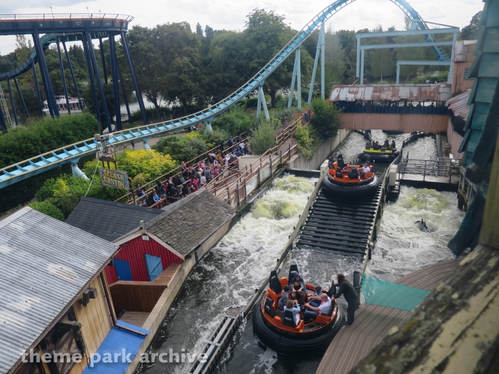 Splash Canyon at Drayton Manor