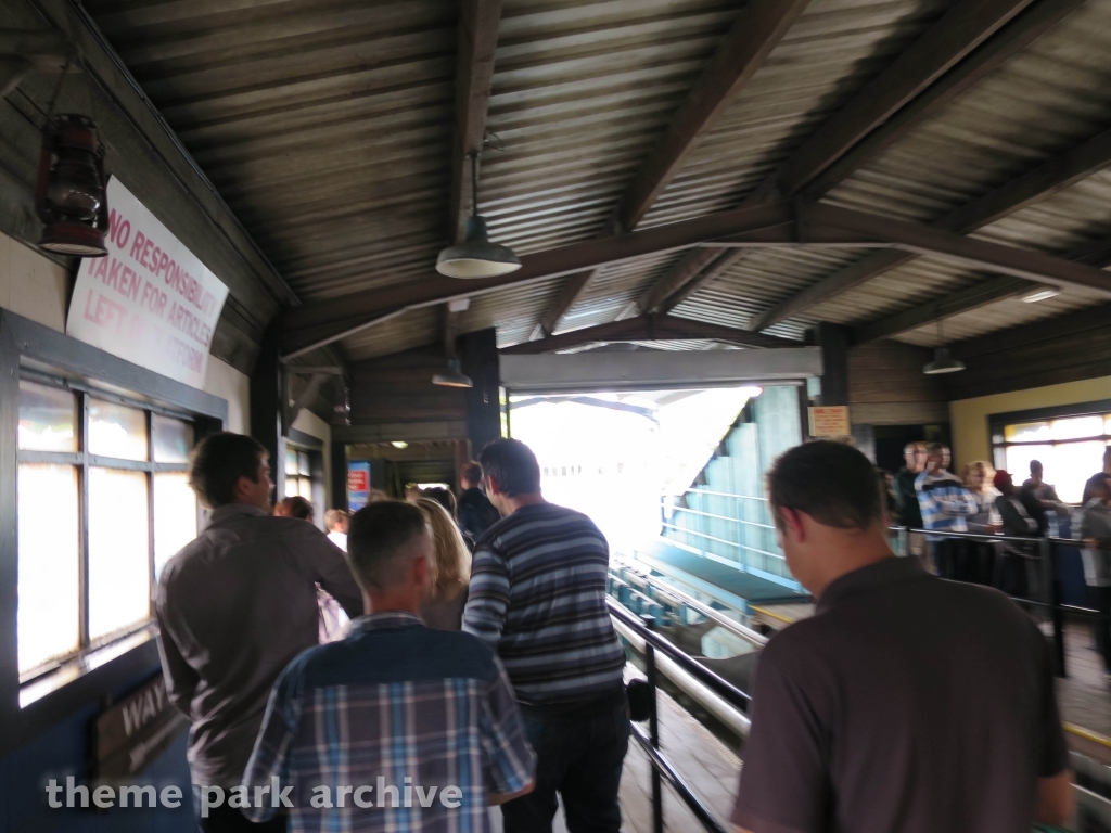 Shockwave at Drayton Manor