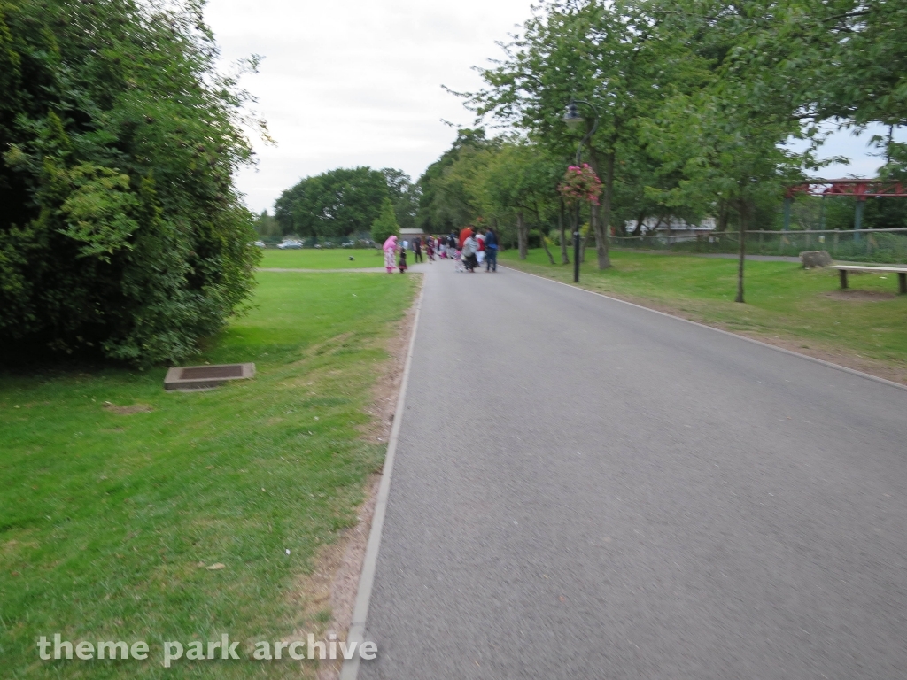 Entrance 2 at Drayton Manor