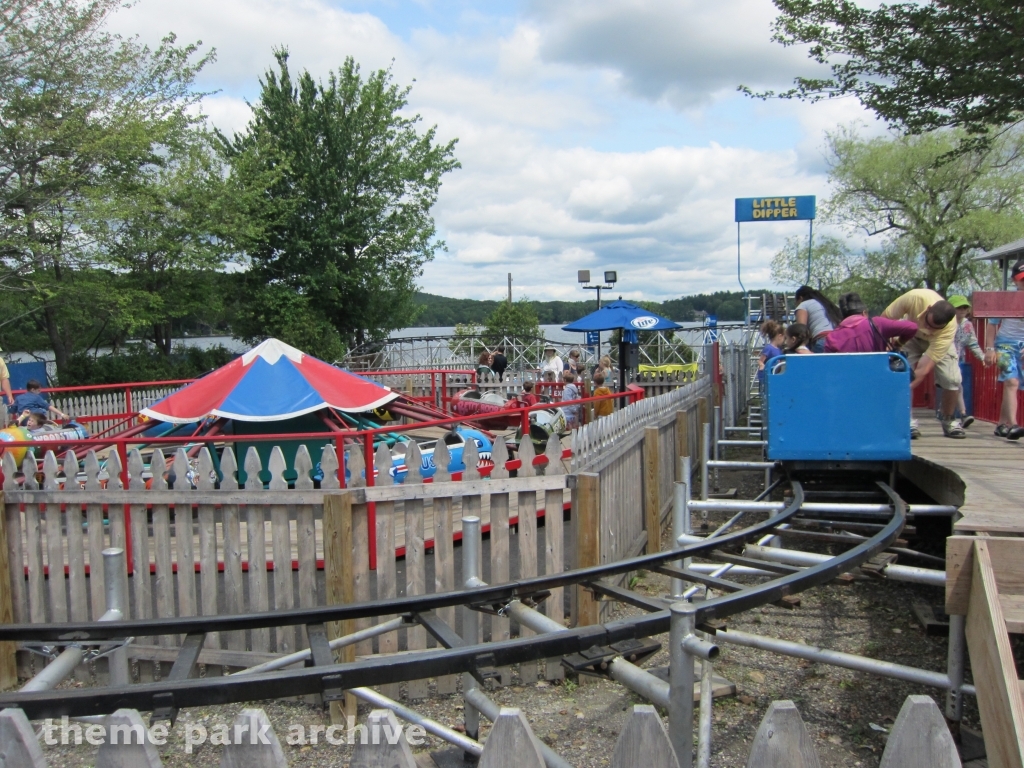 Little Dipper at Quassy Amusement Park