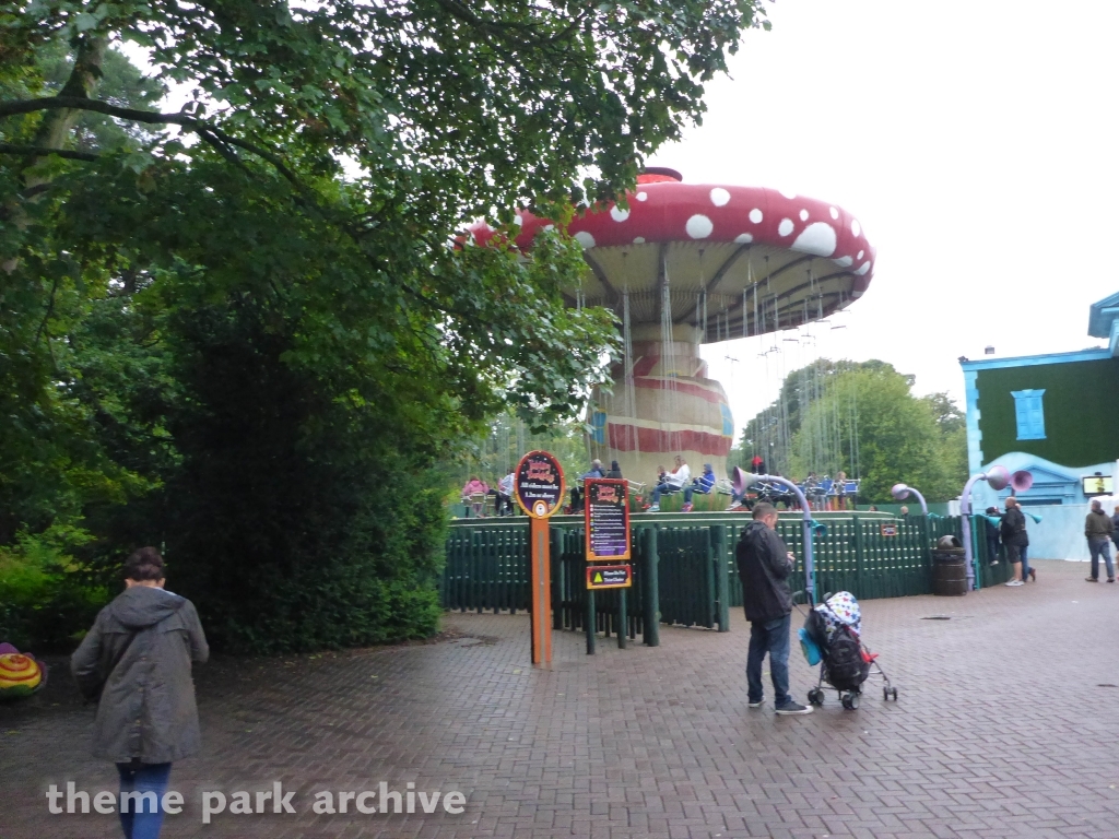 Twirling Toadstool at Alton Towers