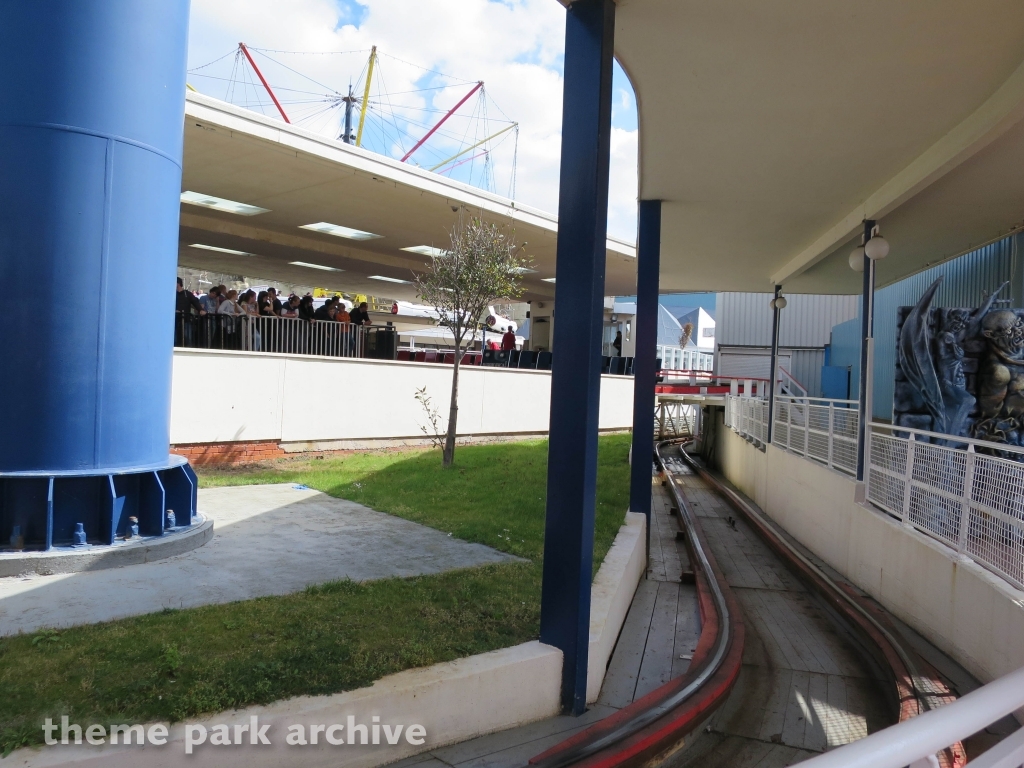 Grand National at Blackpool Pleasure Beach