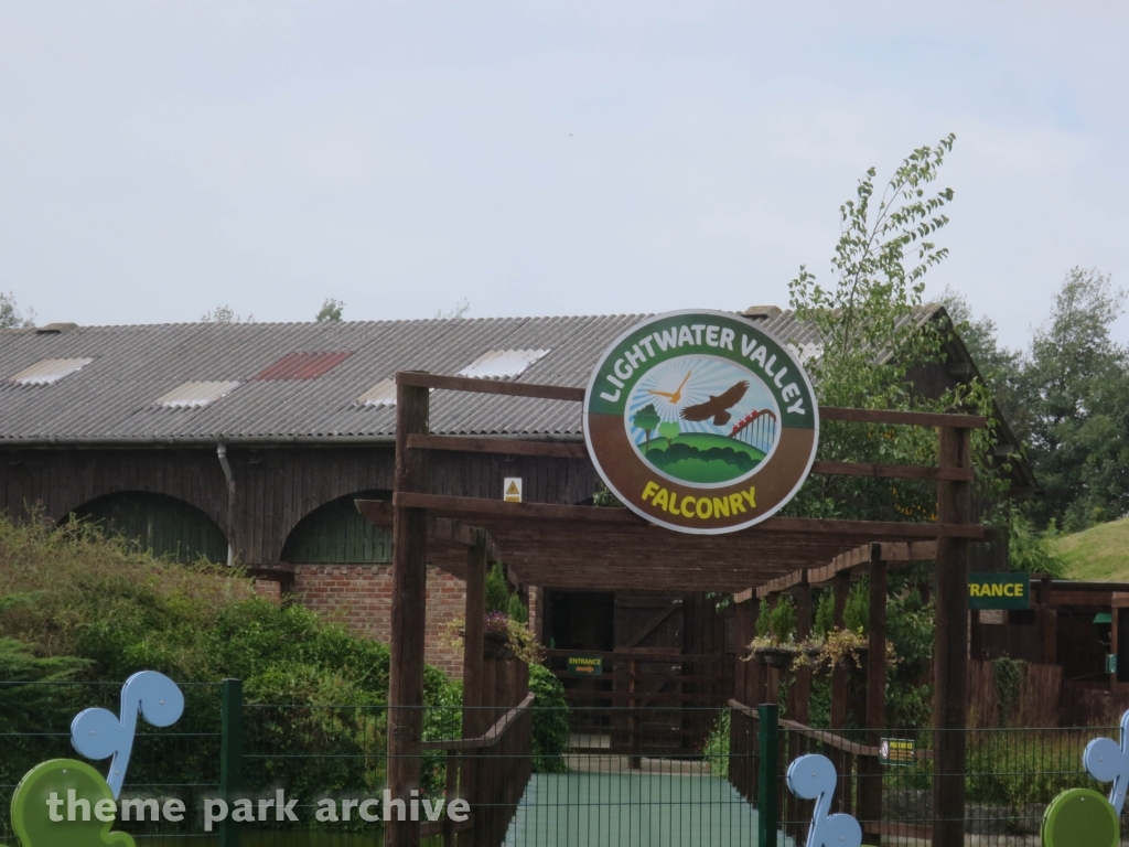 Lightwater Valley Falconry at Lightwater Valley