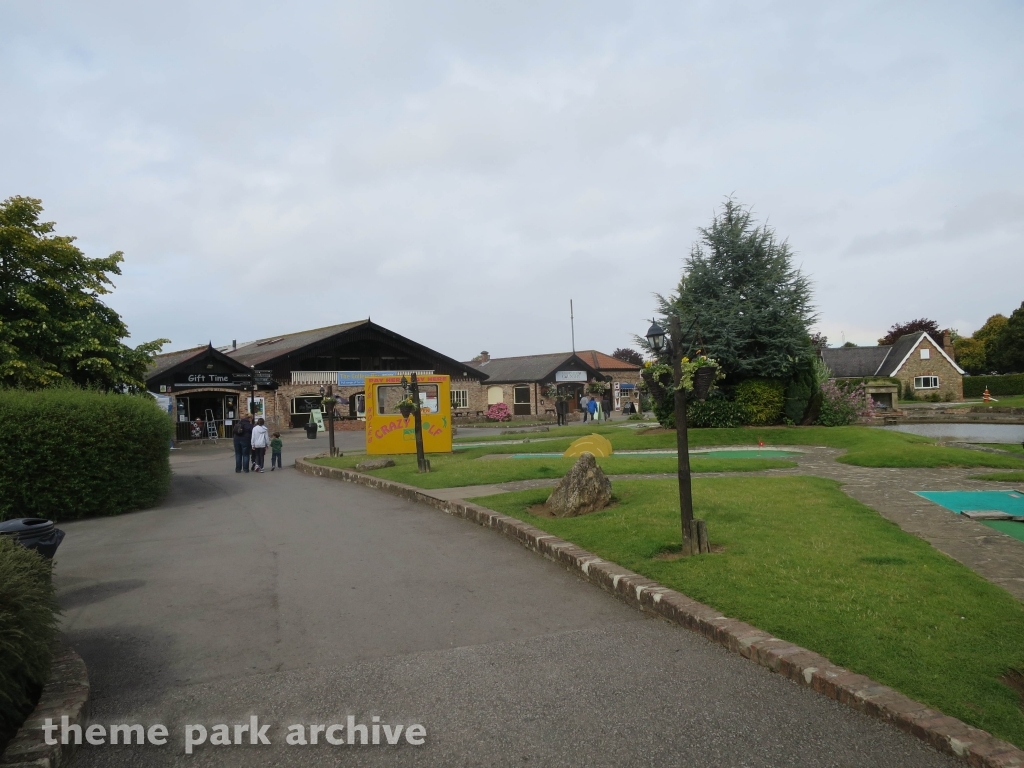 Crazy Golf at Lightwater Valley