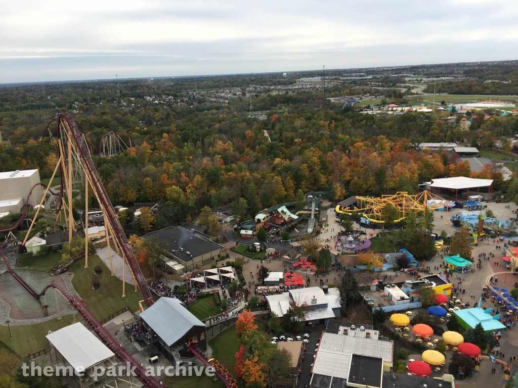Race For Your Life Charlie Brown at Kings Island
