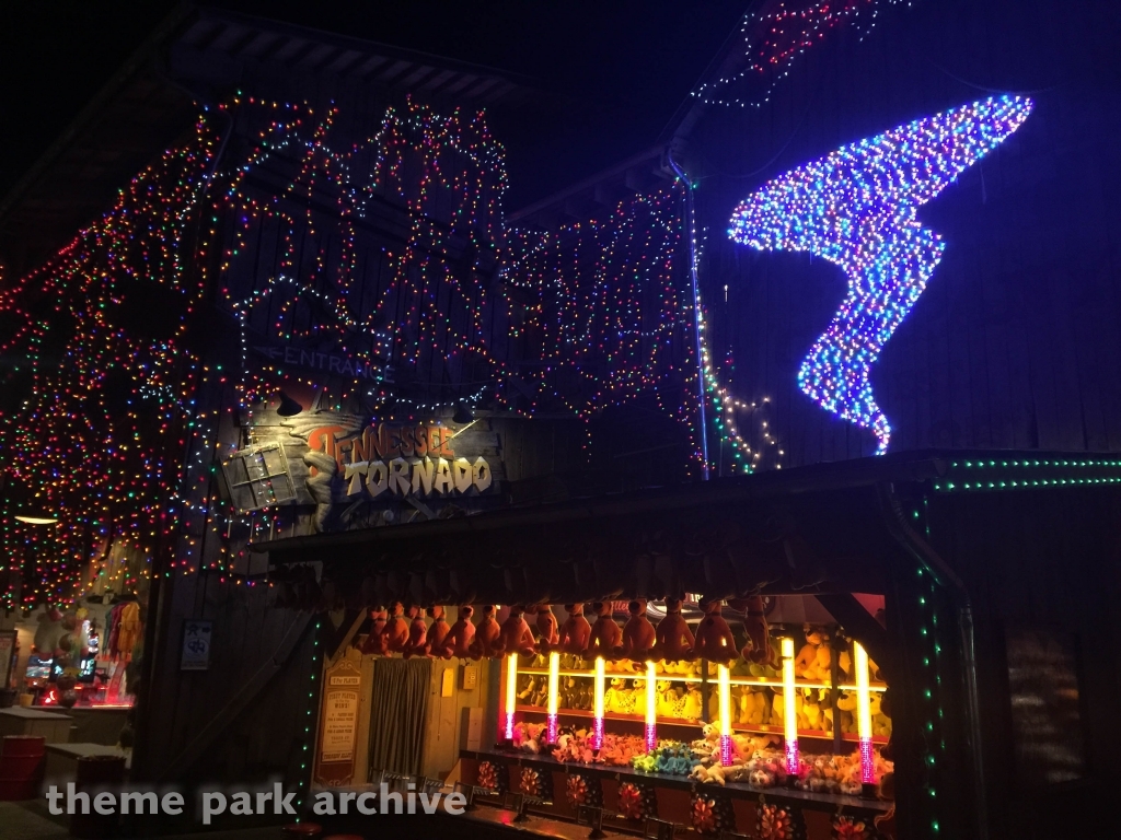 Tennessee Tornado at Dollywood