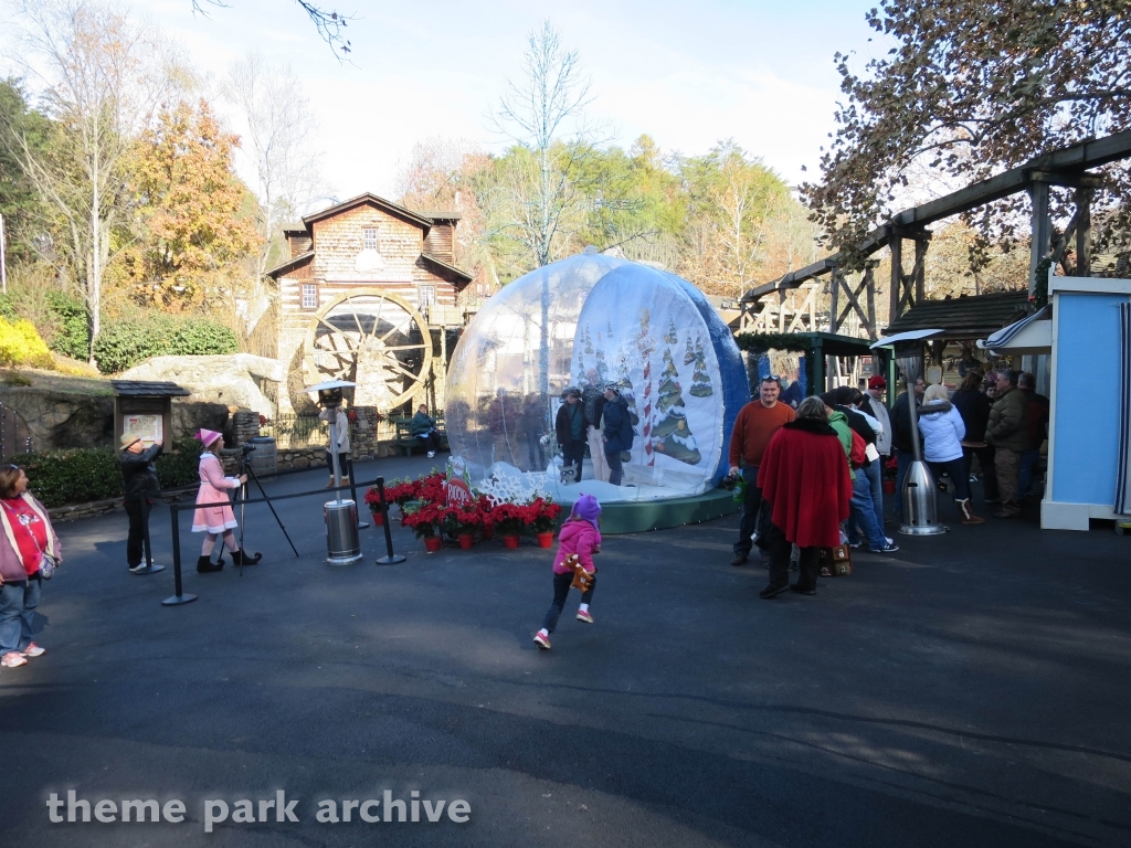 Craftsman's Valley at Dollywood
