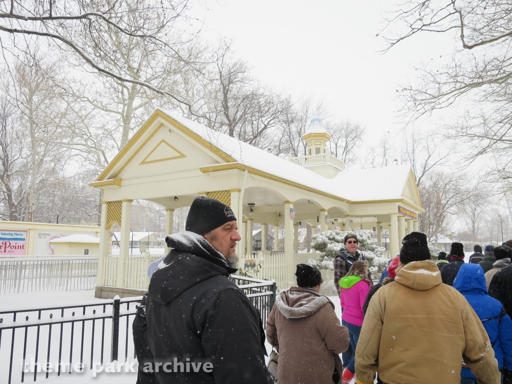 Antique Cars at Cedar Point