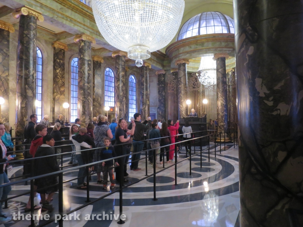 Harry Potter and the Escape from Gringotts at Universal City Walk Orlando