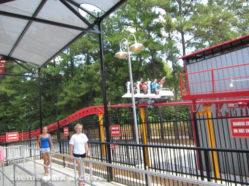 Dare Devil Dive at Six Flags Over Georgia