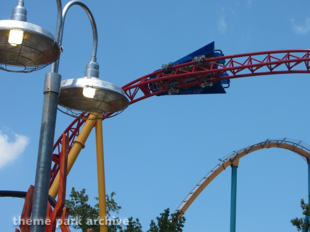 Dare Devil Dive at Six Flags Over Georgia