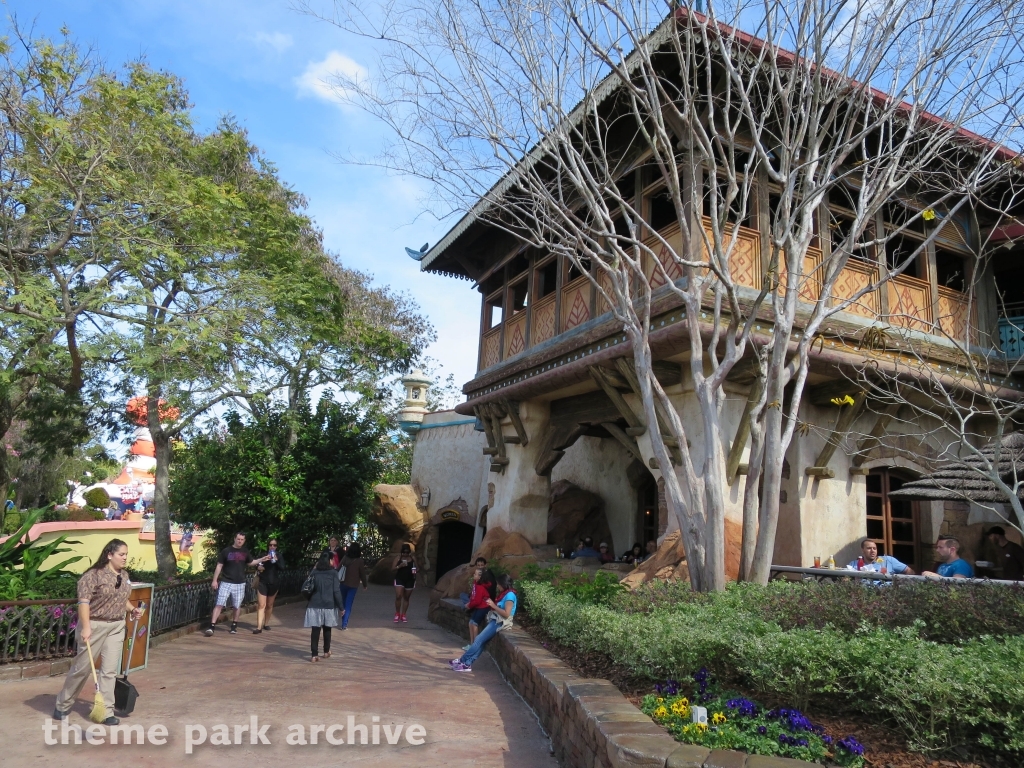 Port of Entry at Universal City Walk Orlando