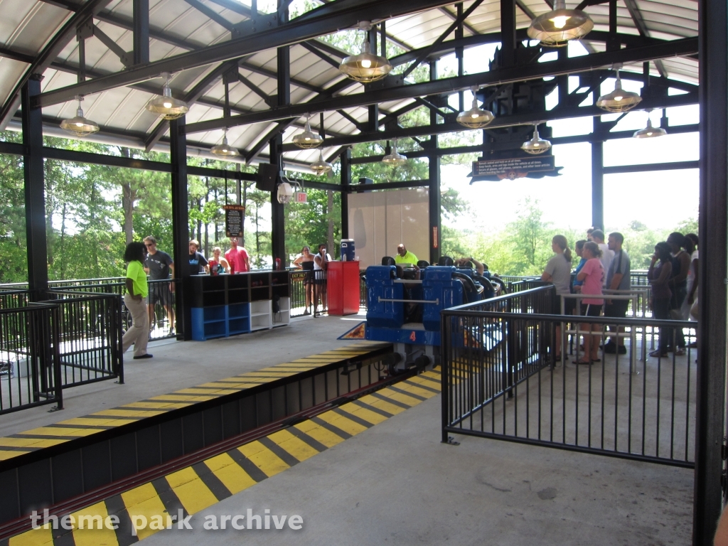 Dare Devil Dive at Six Flags Over Georgia