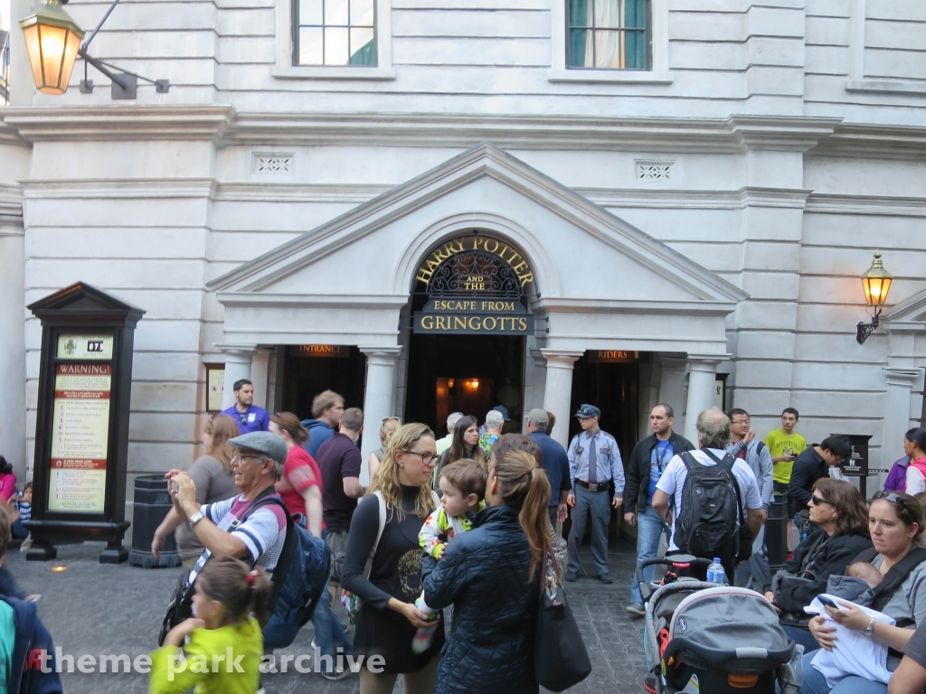 Harry Potter and the Escape from Gringotts at Universal City Walk Orlando