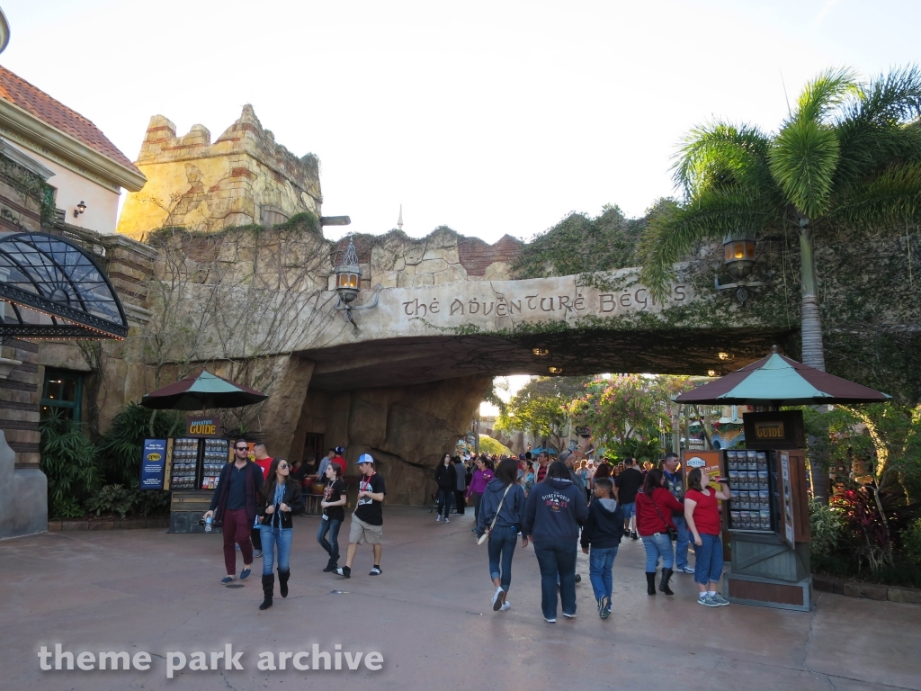 Universal's Islands of Adventure Viewpoint - Port of Entry (2015