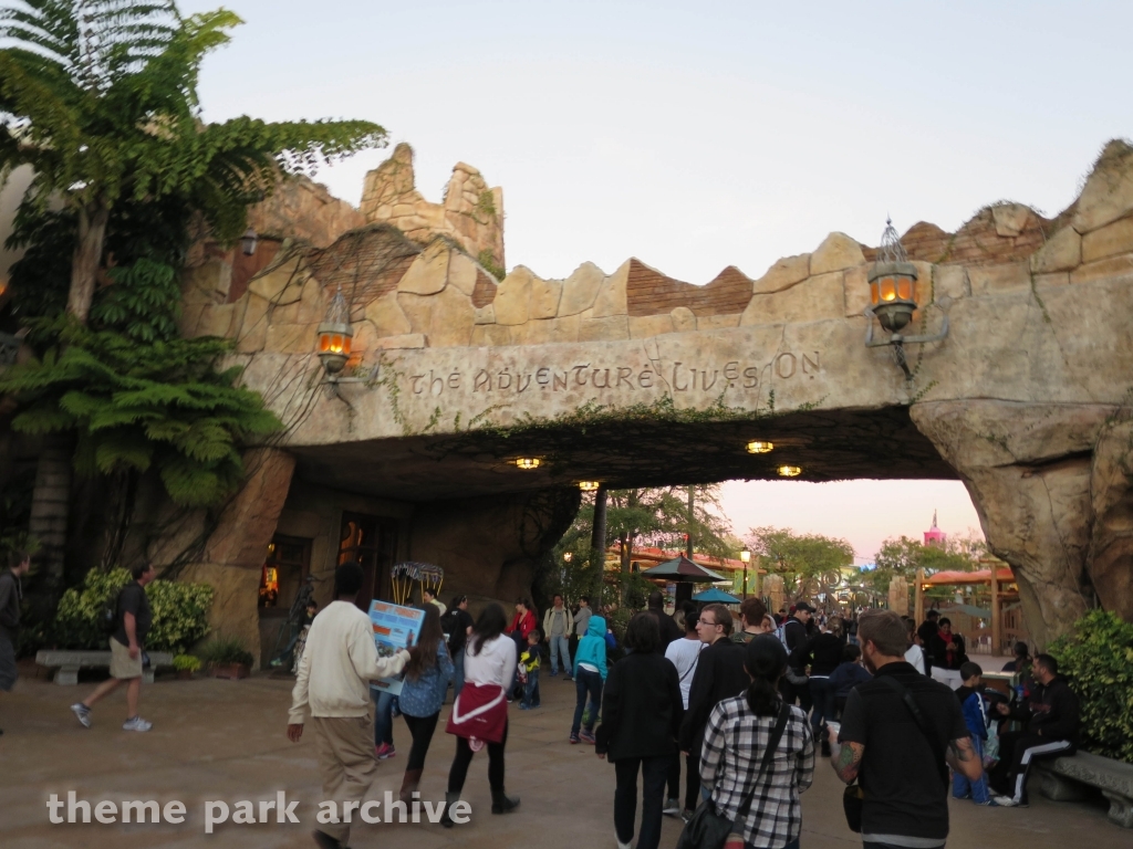 Port of Entry at Universal City Walk Orlando