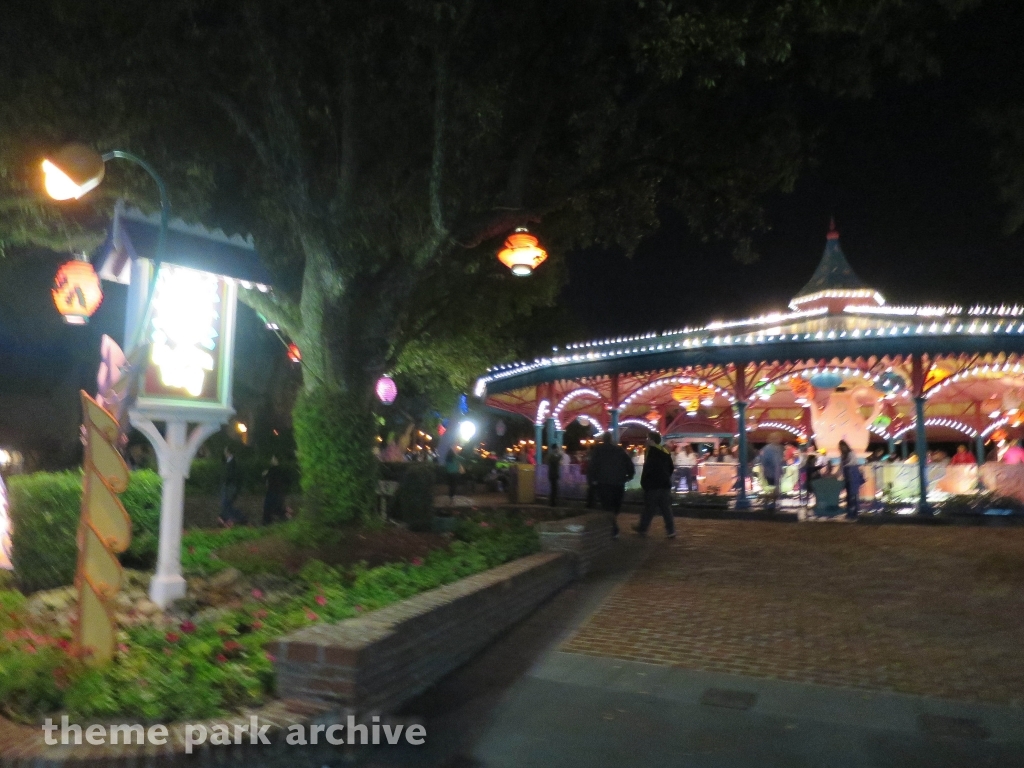 Mad Tea Party at Magic Kingdom