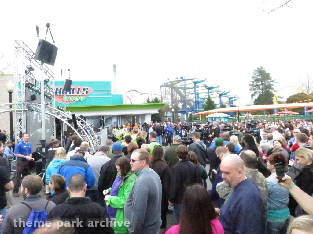 Thrill Zone at Carowinds