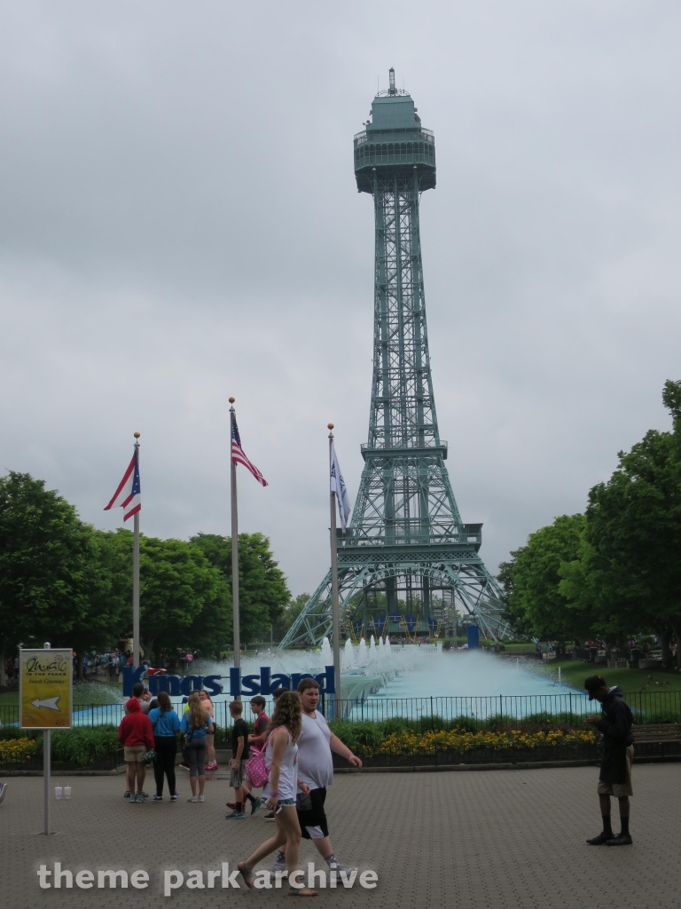 Eiffel Tower at Kings Island