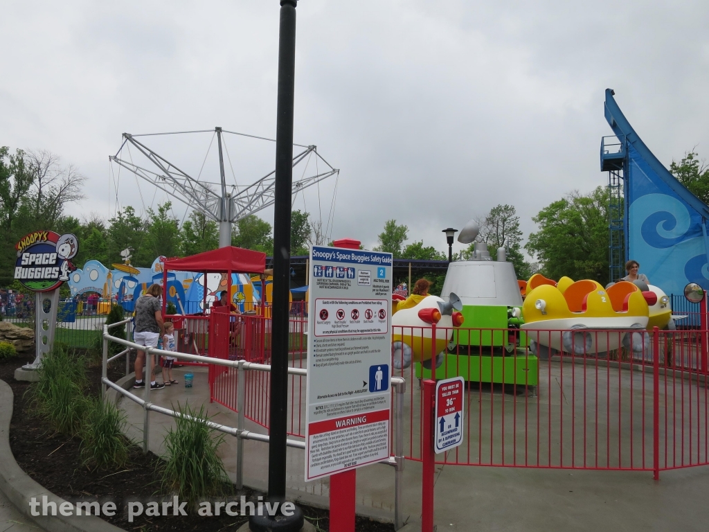 Planet Snoopy at Kings Island