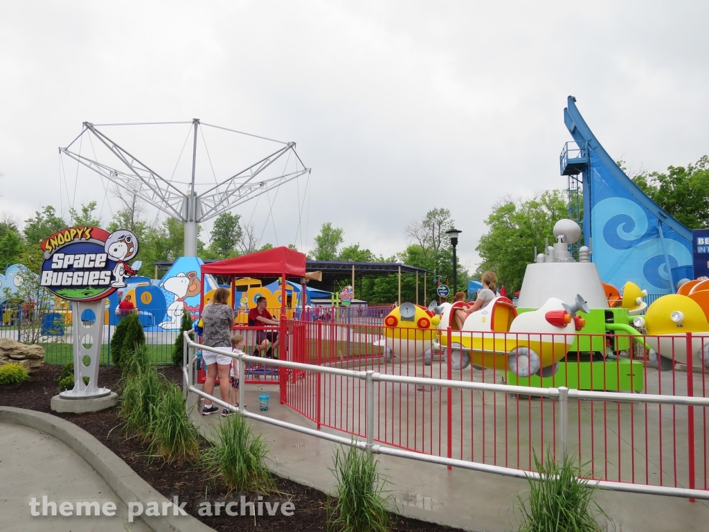 Planet Snoopy at Kings Island